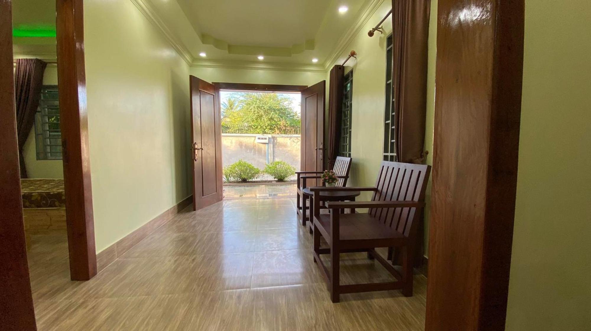 Serei Saophoan Villa Homestay Sisophon المظهر الخارجي الصورة